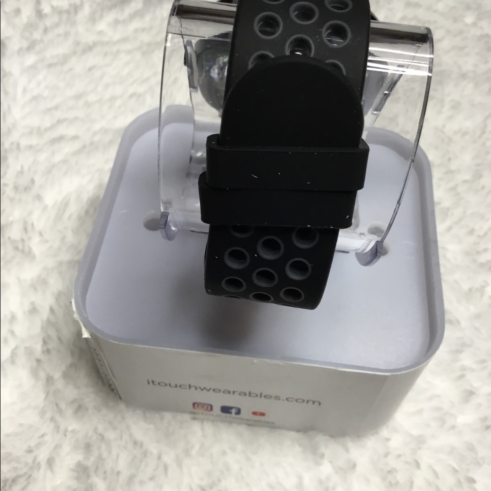 iTouch 🌸SOLD🌸 Sport Smart Watch - Picture 6 of 8